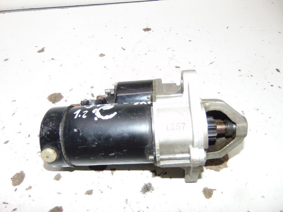 Opel Corsa C motor de arranque " usado em bom estado