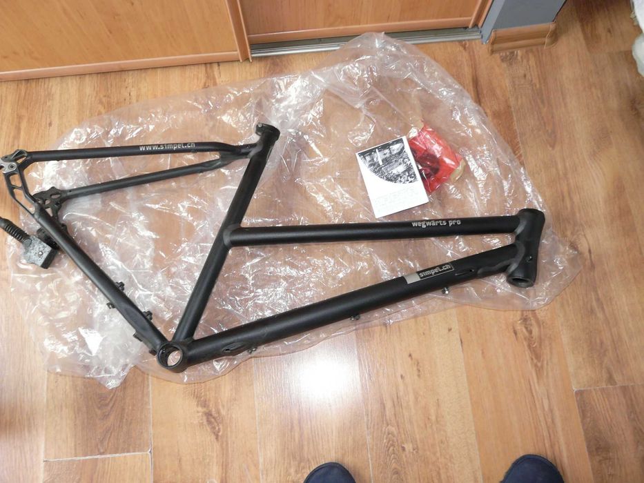 Rama Cross Simple Pro stery ,hak zacisk gwarancja Rozm 160-172 cm