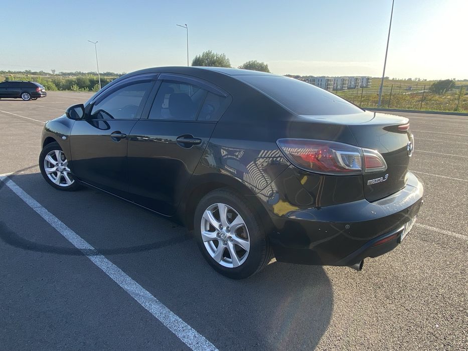 Продам Mazda 3 bl 2.0 2010р
