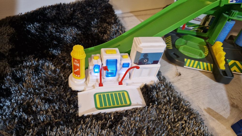 Majorette Super City Garage - ogromny garaż - Super stan! Kompletny!