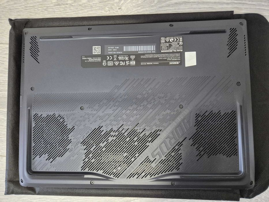 новий ноутбук GIGABYTE AORUS 16X (RTX4070\i7-13650X\32GB DDR5\165Hz)