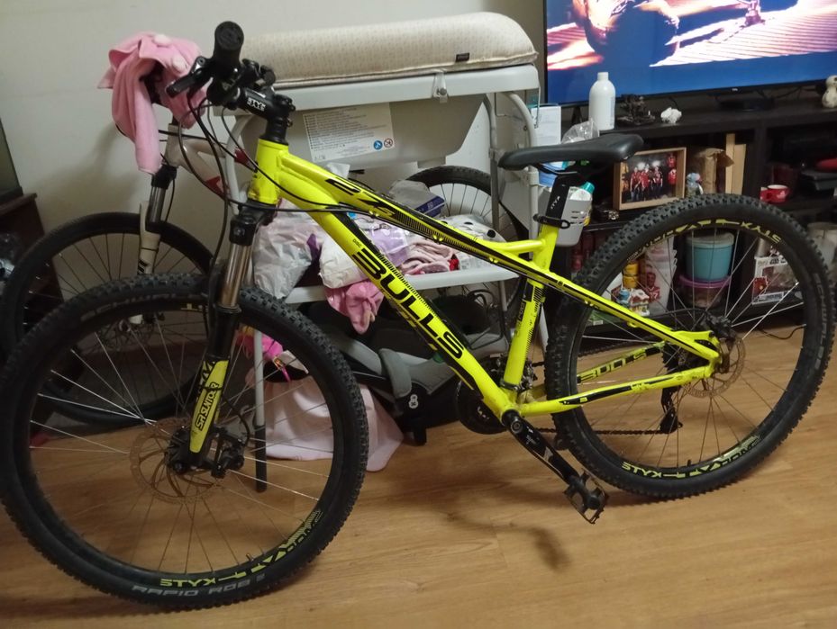 Bicicleta BTT roda 27.5