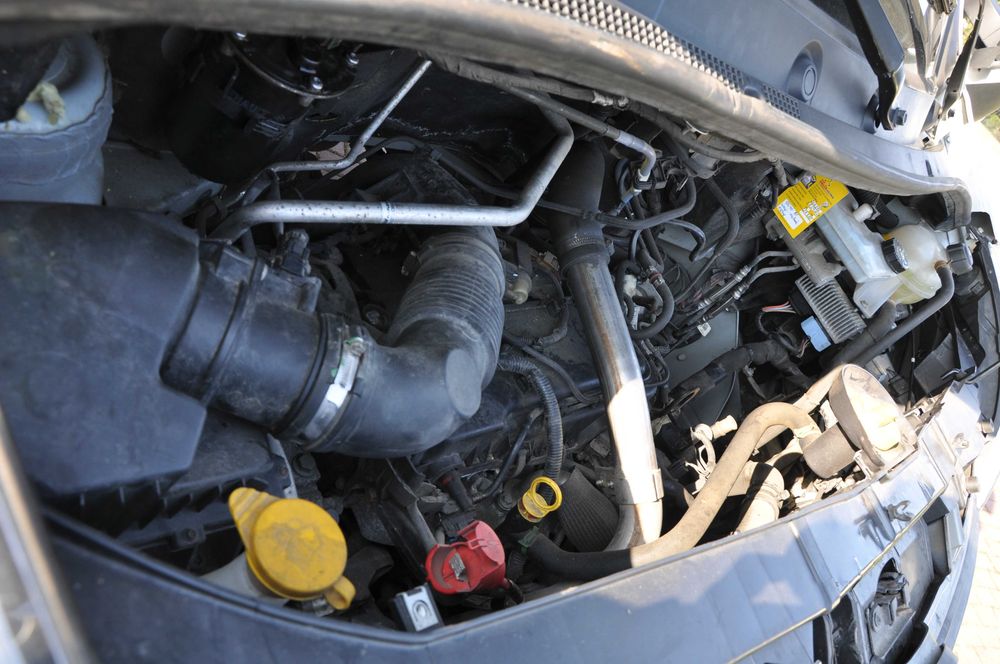 Wynajem/wypożyczalnia - Renault Master - plandeka