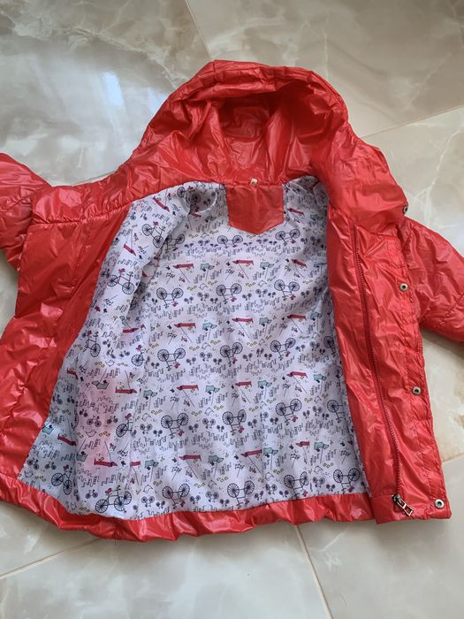 Курточка доя дівчинки