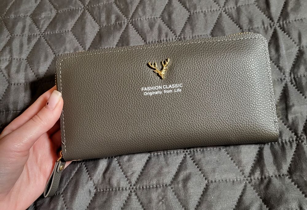 Женские кошельки