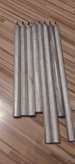 Anoda magnezowa,anoda łancuchowa.