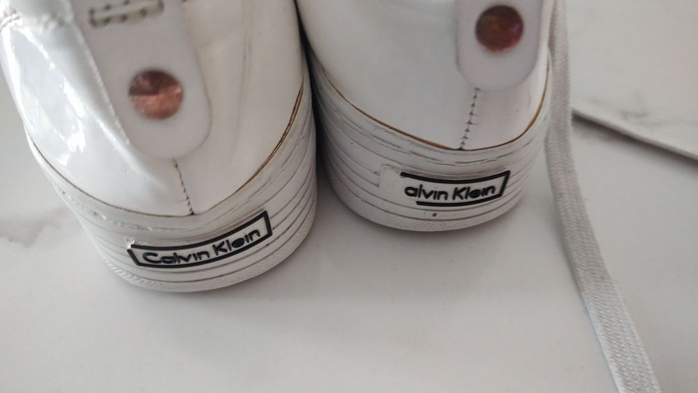 Sprzedam buty Calvin clein 37