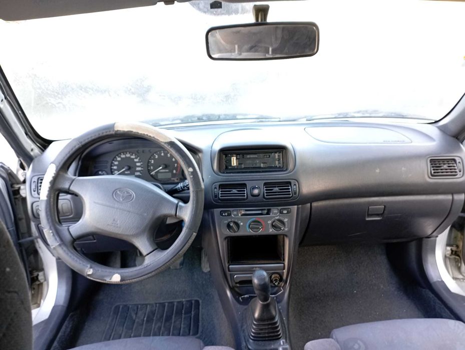 Toyota Corolla para peças