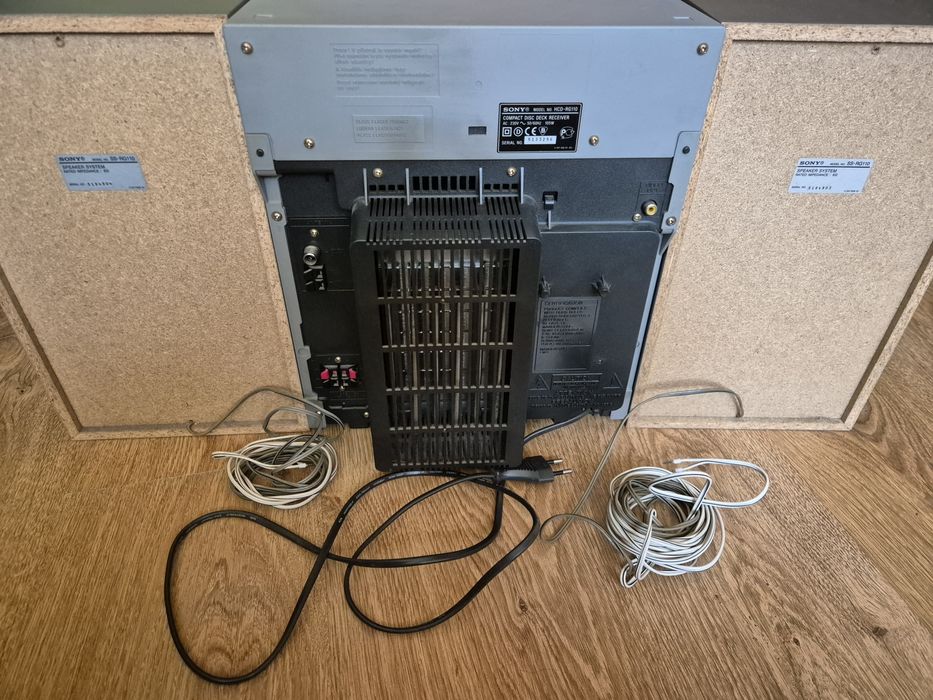 Wieża Sony MHC-RG110 kolumny głośniki
