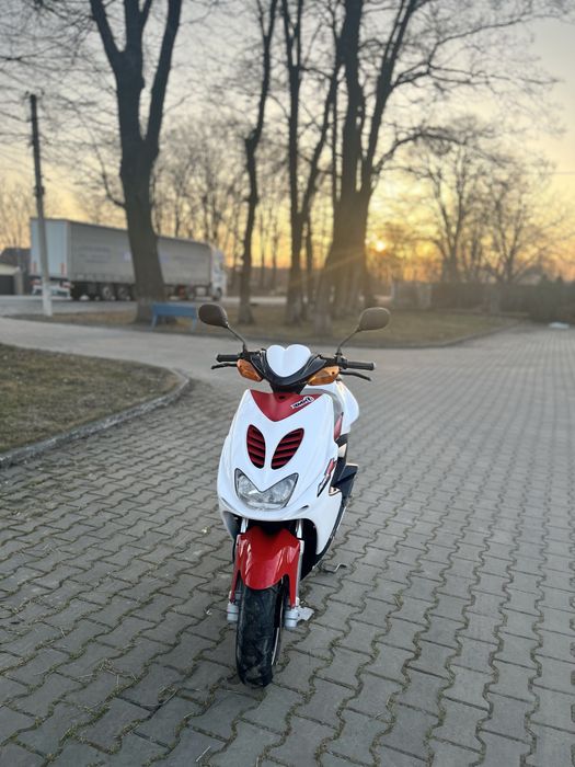 Продам Yamaha Aerox