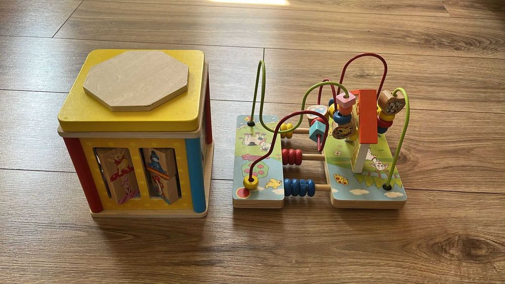zestaw zabawek dla malucha m.in Fisher price,