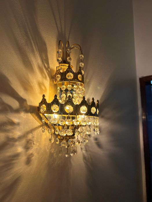 Par de apliques / candeeiros de parede em cristal