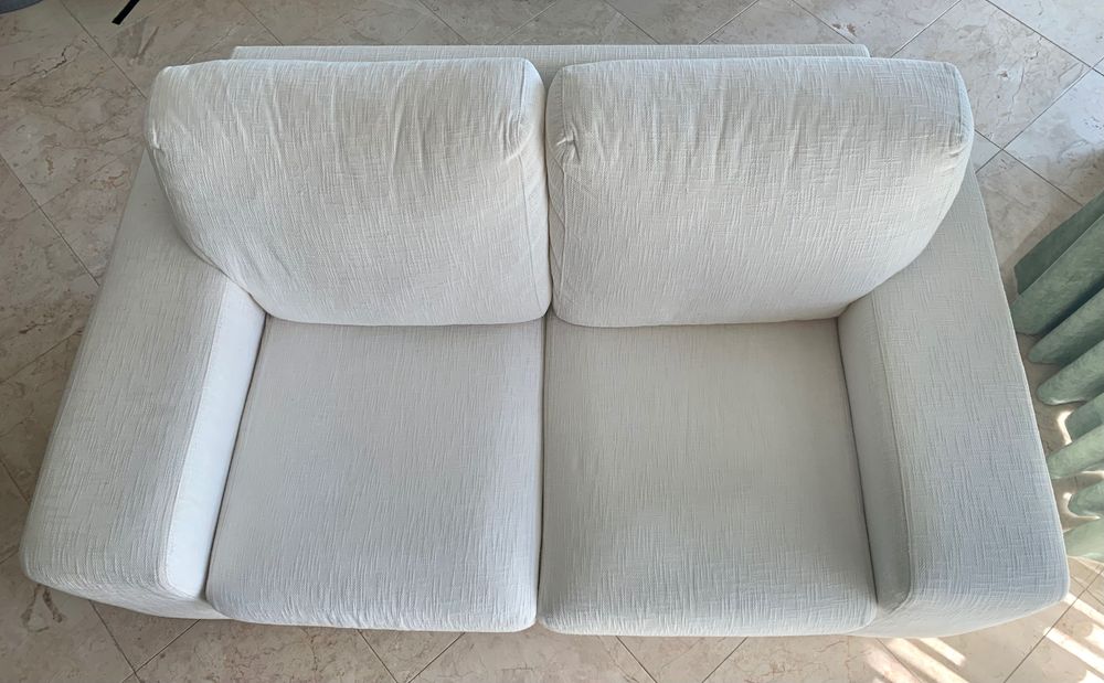 Sofá Chateaux D’Ax cru 2 lugares como novo Oeiras E São Julião Da Barra