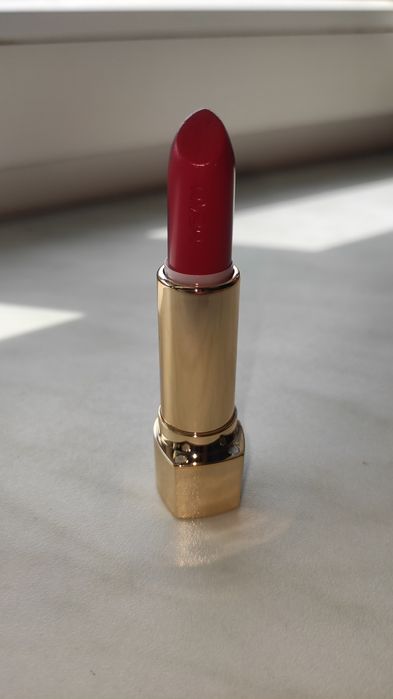 Hean Luxury Cashmere pomadka do ust Ruby Red 708