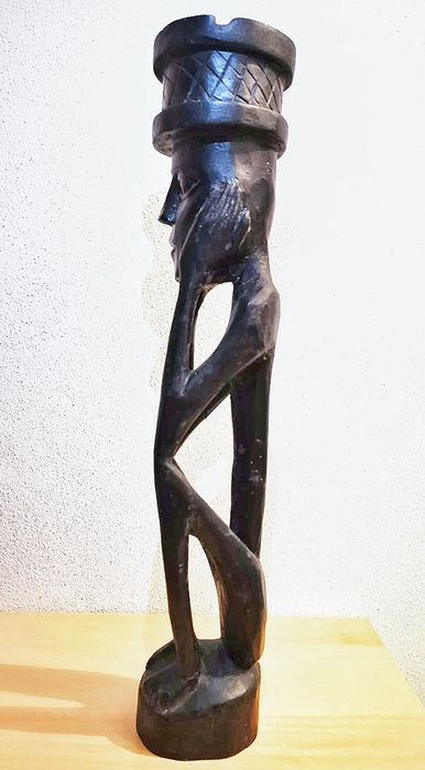 Escultura Africana em madeira