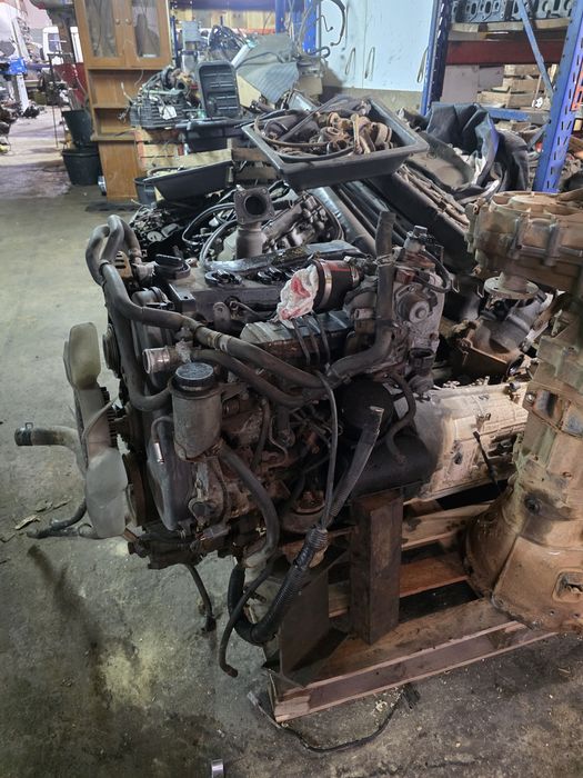 Motor toyota landcruiser 120 d4d