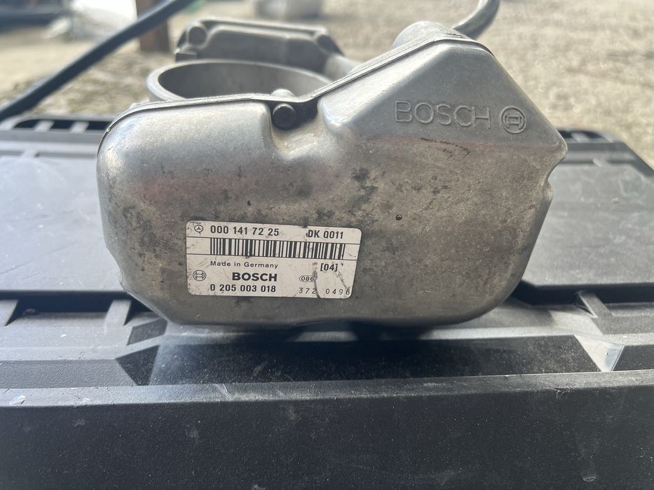 Дросельні заслонки M120,119 6.0 V12 Mercedes W140