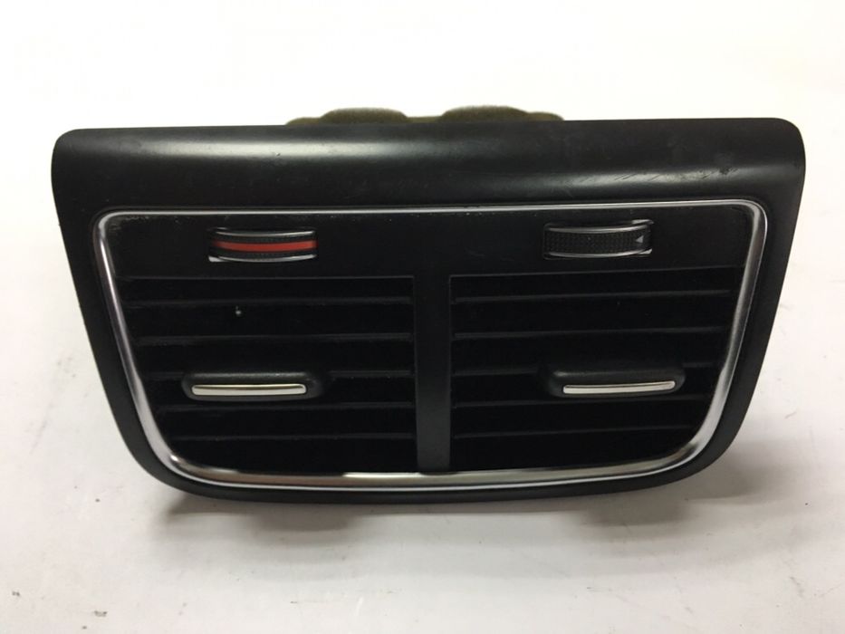 Audi A4 A5 grelha traseira saida ac