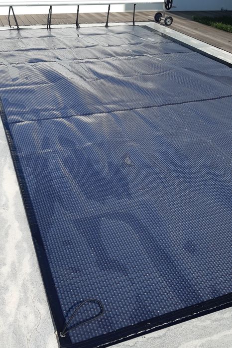 Manutenção, Limpeza de Piscinas , Coberturas e automatismos via WiFi.