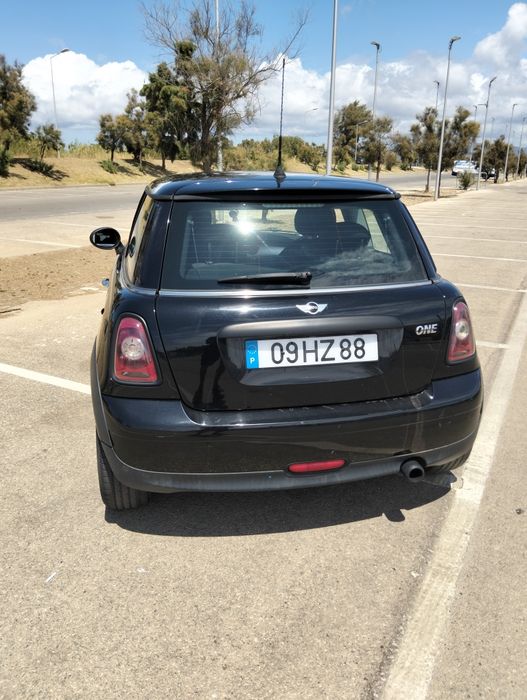 Mini one com apenas 97800 kms