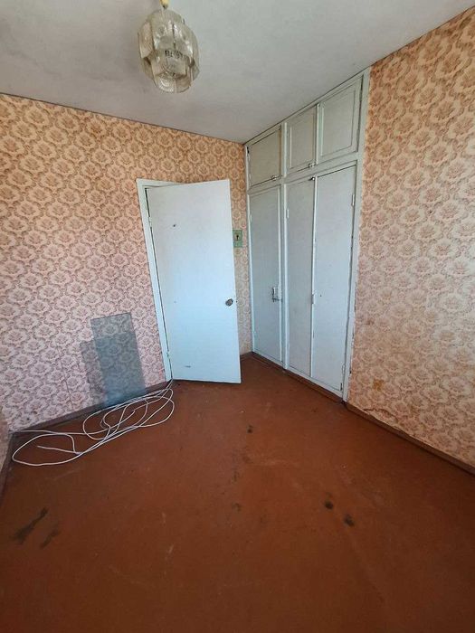 Продам 3 кімнатну квартиру в районі Танку.