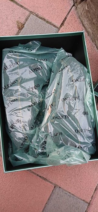 Взуття зимове сапожки