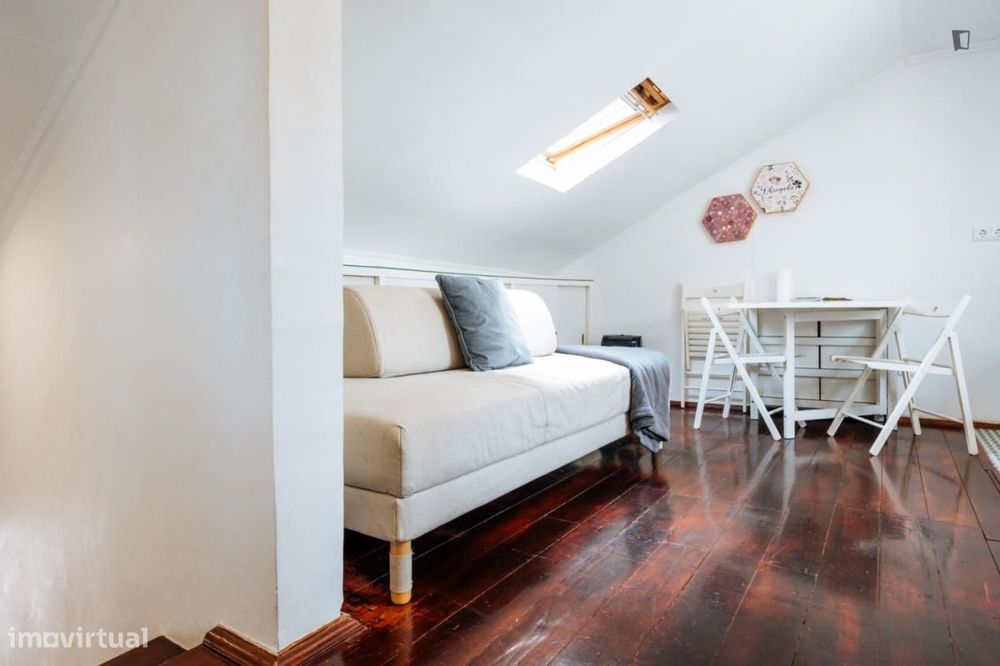 Apartamento com 1 quartos - localizado em Mouraria Lisbon