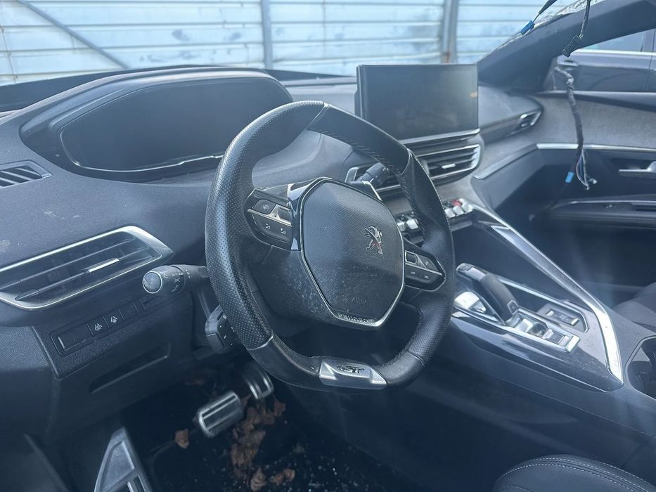 PEUGEOT 5008 GT LINE 1.5 BLUE HDI 130 CV CAIXA AET8 7 LUGARES DE 2022