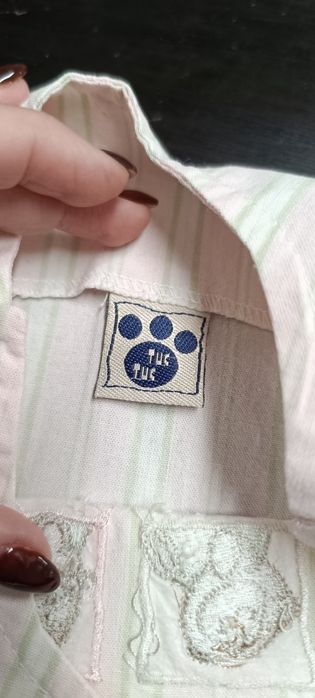 Saia de menina, marca Tuc Tuc. 100% algodão . 6 meses