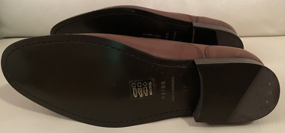 Sapatos Pele REISS tamanho 41 Castanhos Novos