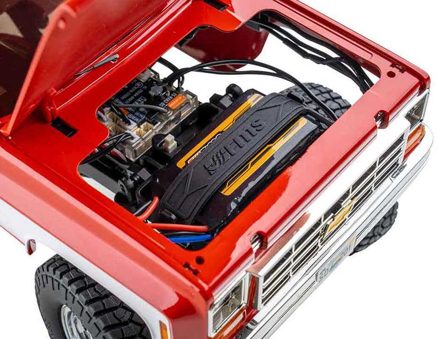 Машинка на радіокеруванні 4x4 FMS 1:18 Chevrolet K10 RTR
