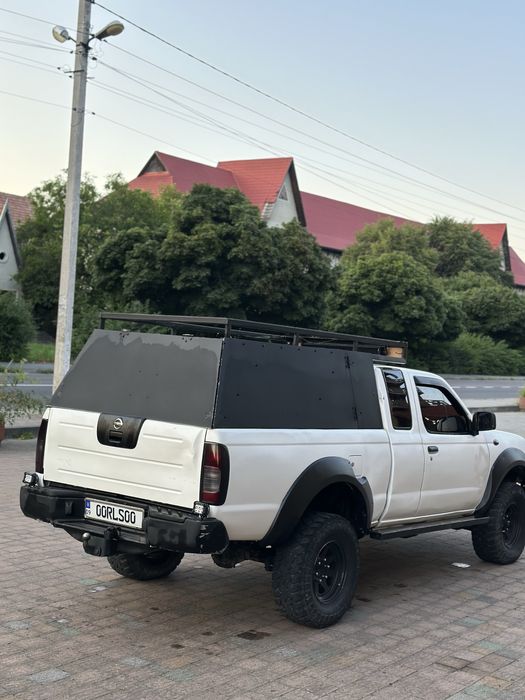 Продам Nissan Navara