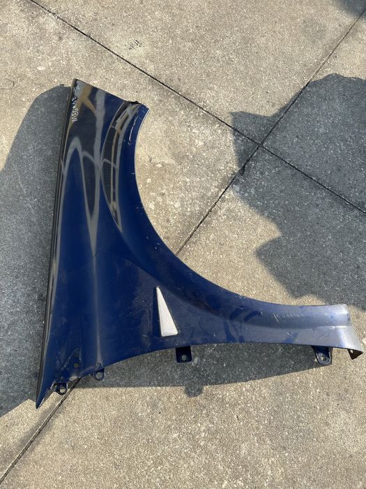 Guarda lamas Direito Renault Megane II 2004