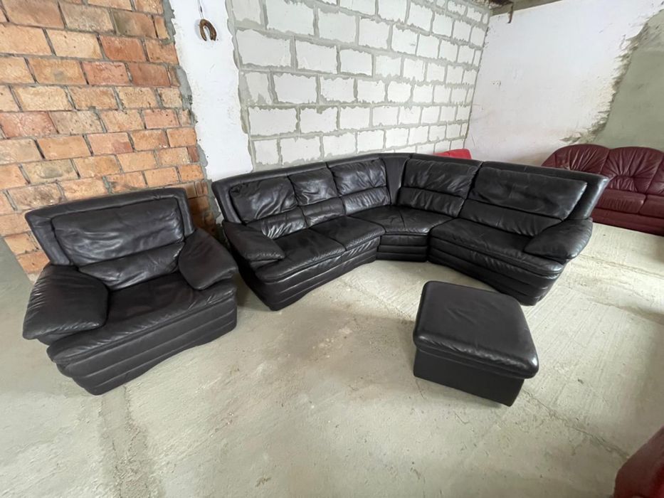 Шкіряний кутовий диван