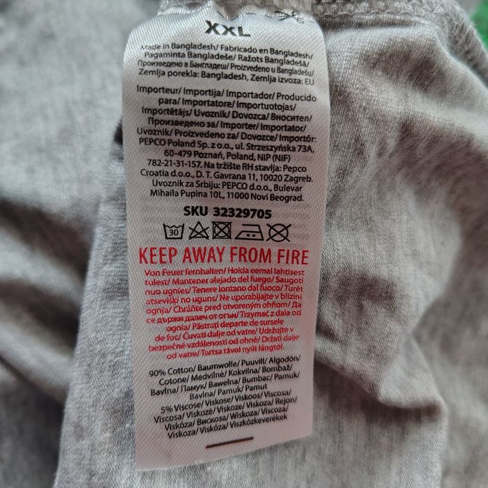 Nowa bluzka bez rękawków