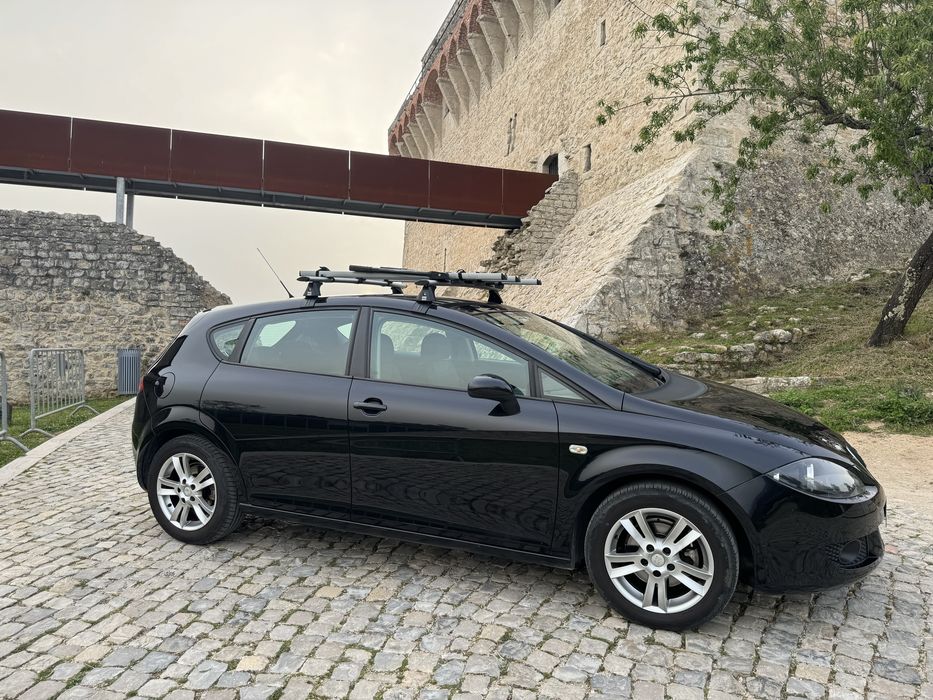 Barras tejadilho tres bicicletas seat leon peugeot e nissan leaf