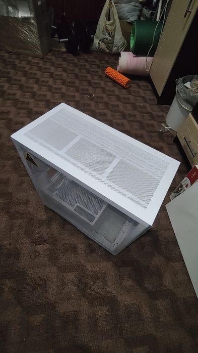 Корпус білий Fantom GK701W