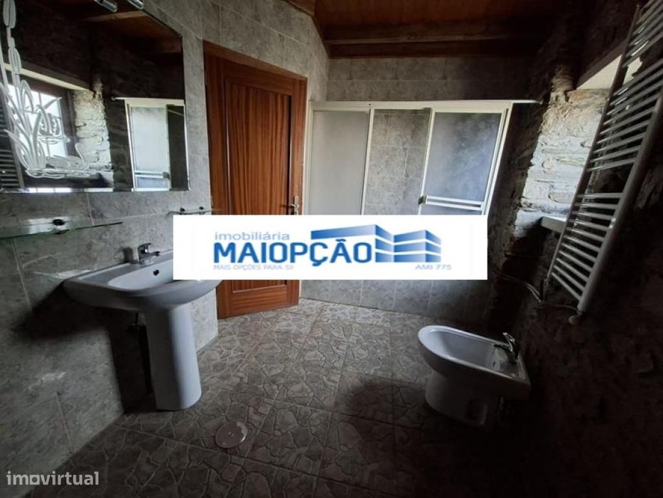 Casa T3 em Sacoias - Bragança