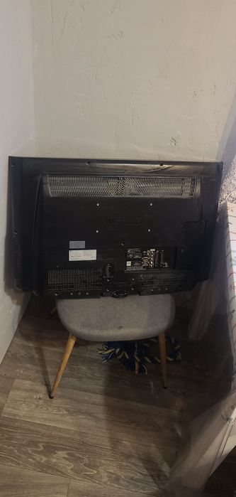 Lg 32 całe bardzo dobry stan