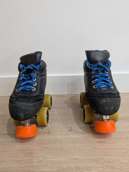 Patins hóquei 35