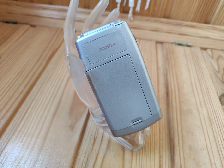 Nokia N71            .