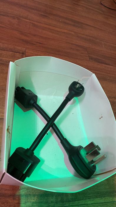 Переходник Tesla 12А-32А синяя красная вилка