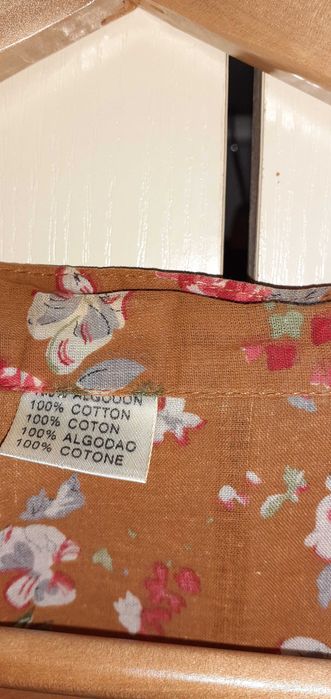 Camisa em algodão estampada em flores - Ref. 9