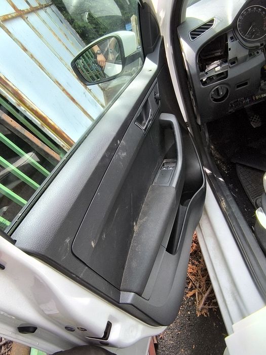 Drzwi lewe prawe przód tył skoda fabia kombi 2016