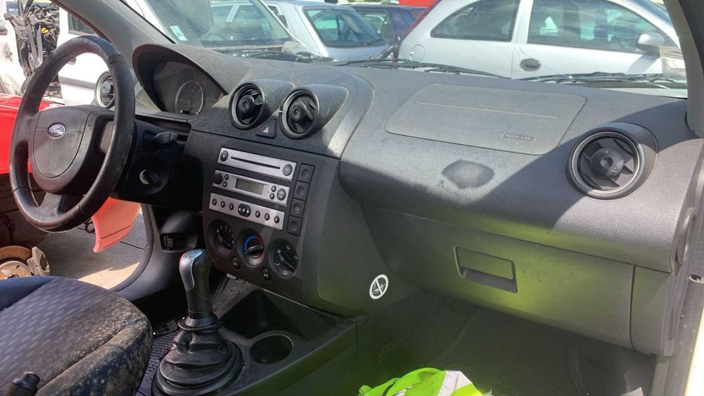 Peças Ford Fiesta V 2001