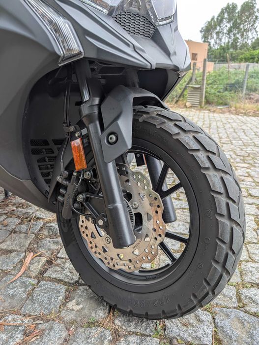 Maxi scooter Kymco DTX 125 TCS