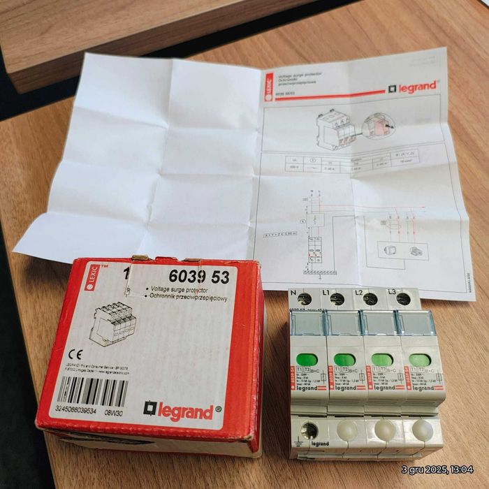 Ochronnik przeciwprzepięciowy  B+C 4P 603953 Legrand