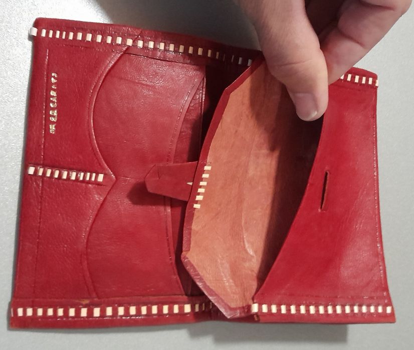 Carteira marroquina vintage em couro vermelho com dourado