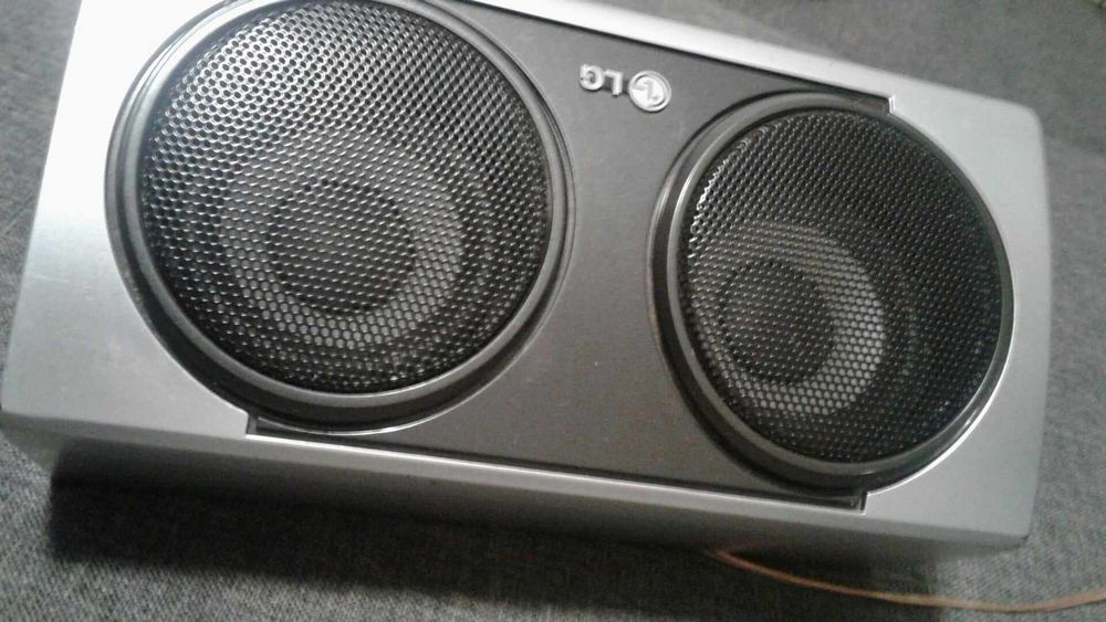 LG Колонка Двухполосная 8 Ом 100 W