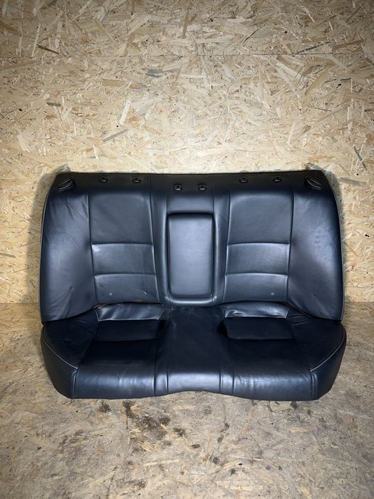 Lexus is200 / Kanapa tylna / Kanapa tyl